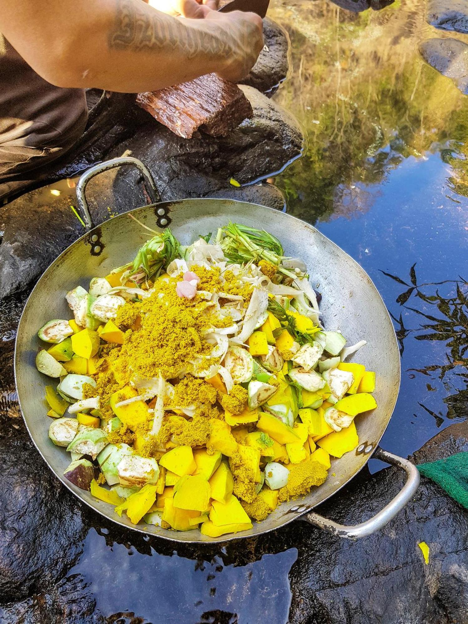 Ratanakiri Homestay & Jungle Trek Banlung Exterior photo