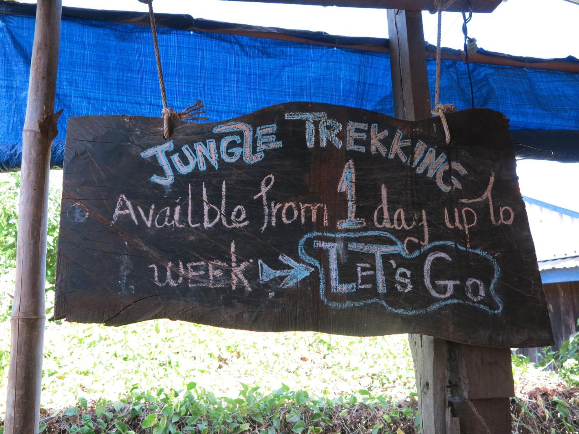 Ratanakiri Homestay & Jungle Trek Banlung Exterior photo