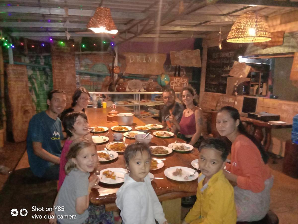 Ratanakiri Homestay & Jungle Trek Banlung Exterior photo